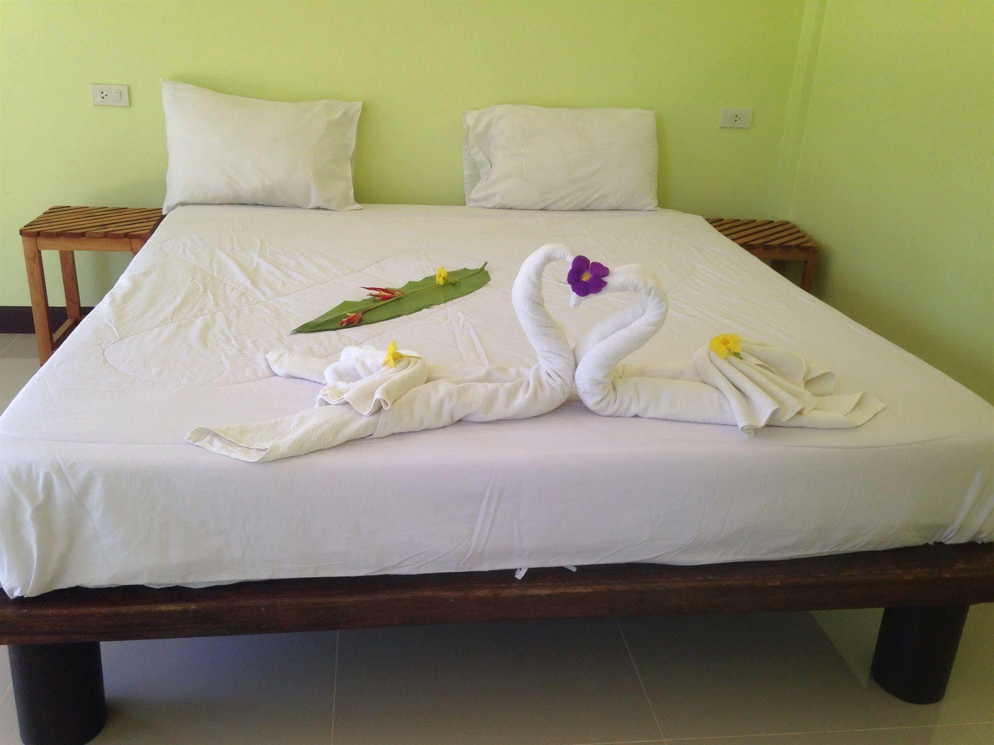 Khaolak Summer House Resort Као Лак Екстериор снимка